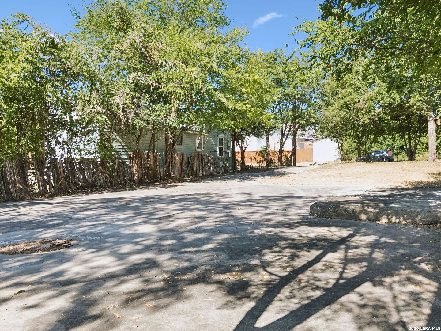 1121 N Olive Street