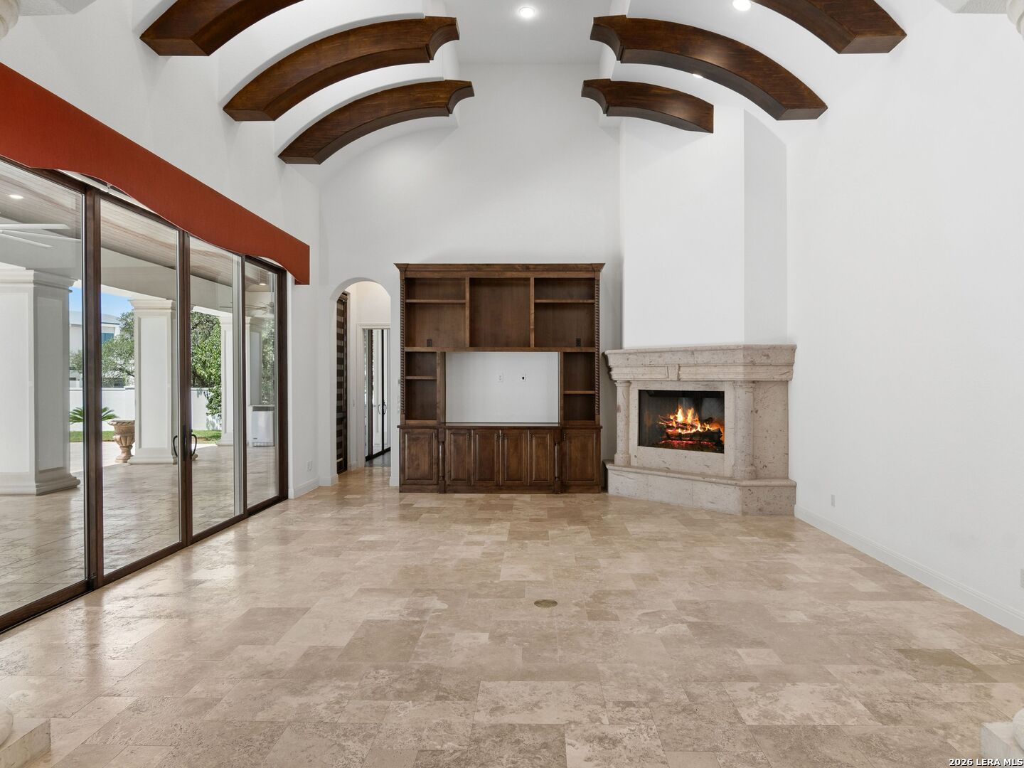 202 WELLESLEY LOOP