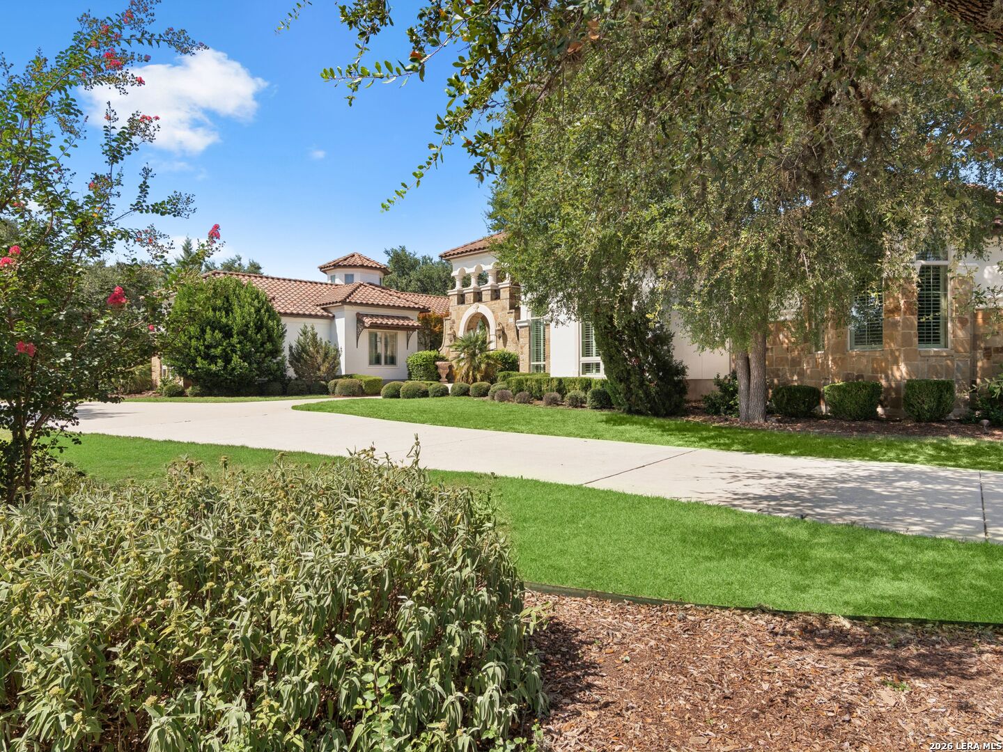 202 WELLESLEY LOOP