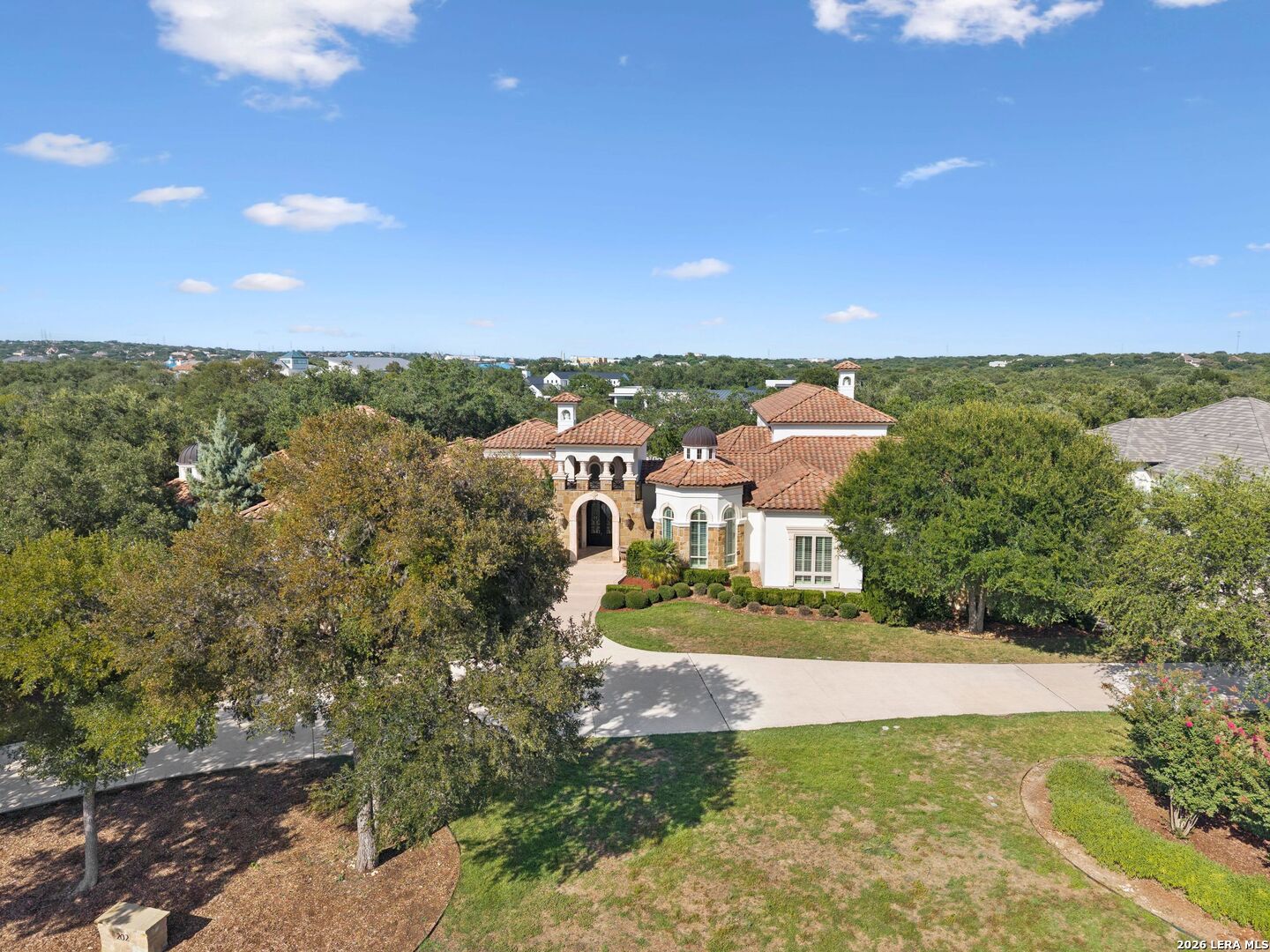 202 WELLESLEY LOOP