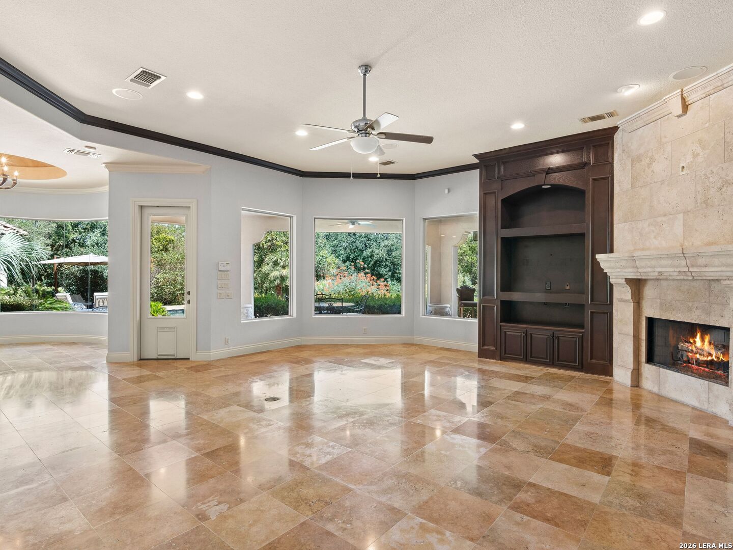 410 Bentley Manor