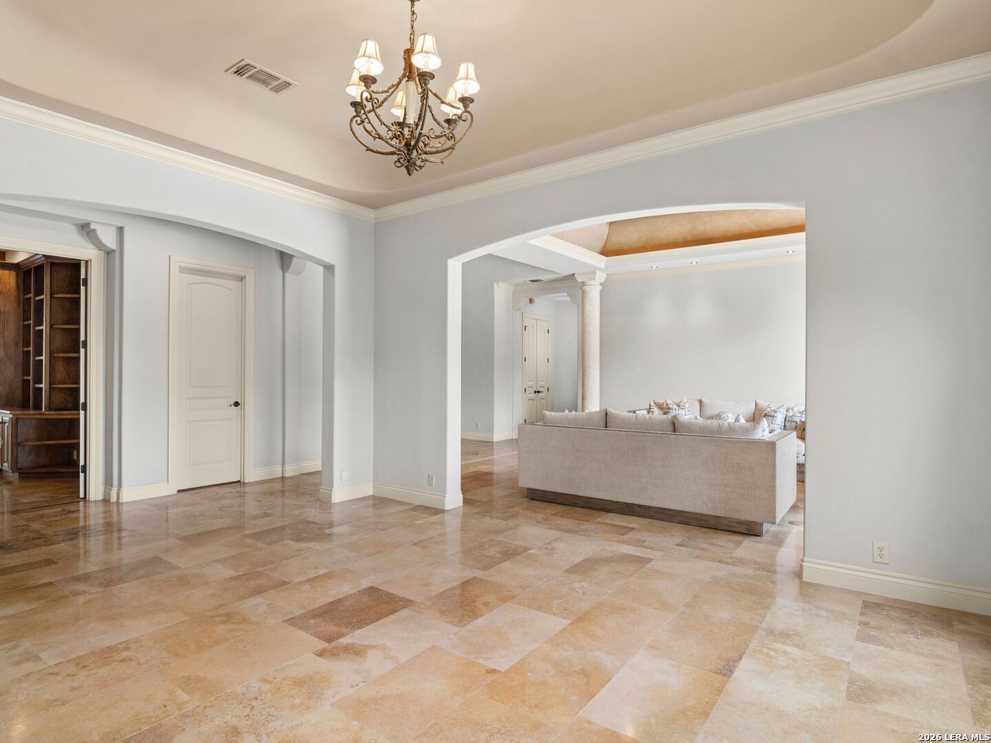 410 Bentley Manor