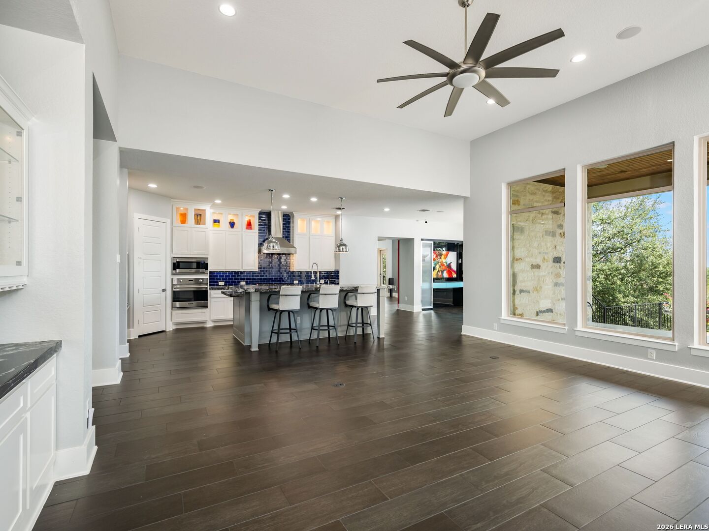 8103 Vanity Hill