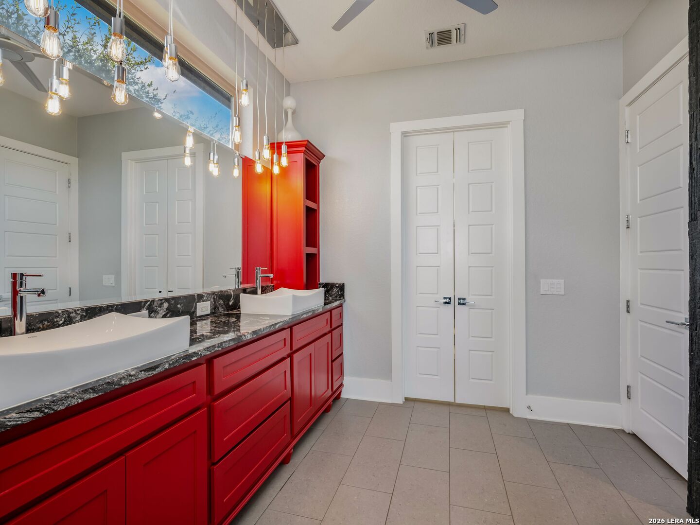 8103 Vanity Hill