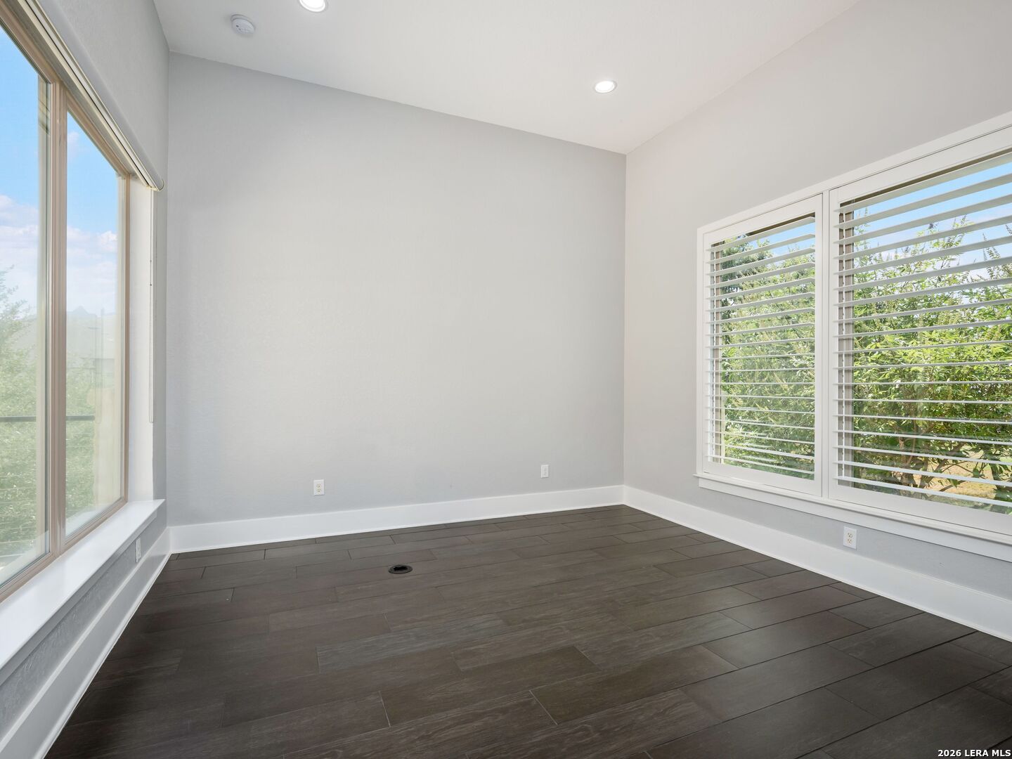 8103 Vanity Hill