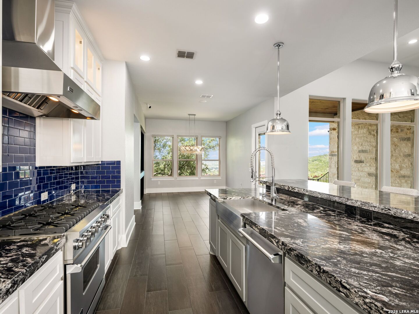 8103 Vanity Hill
