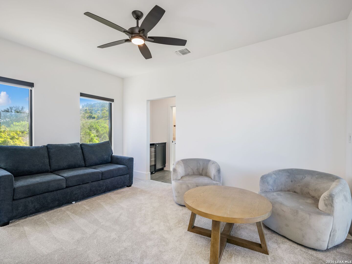 10702 Nina Ridge