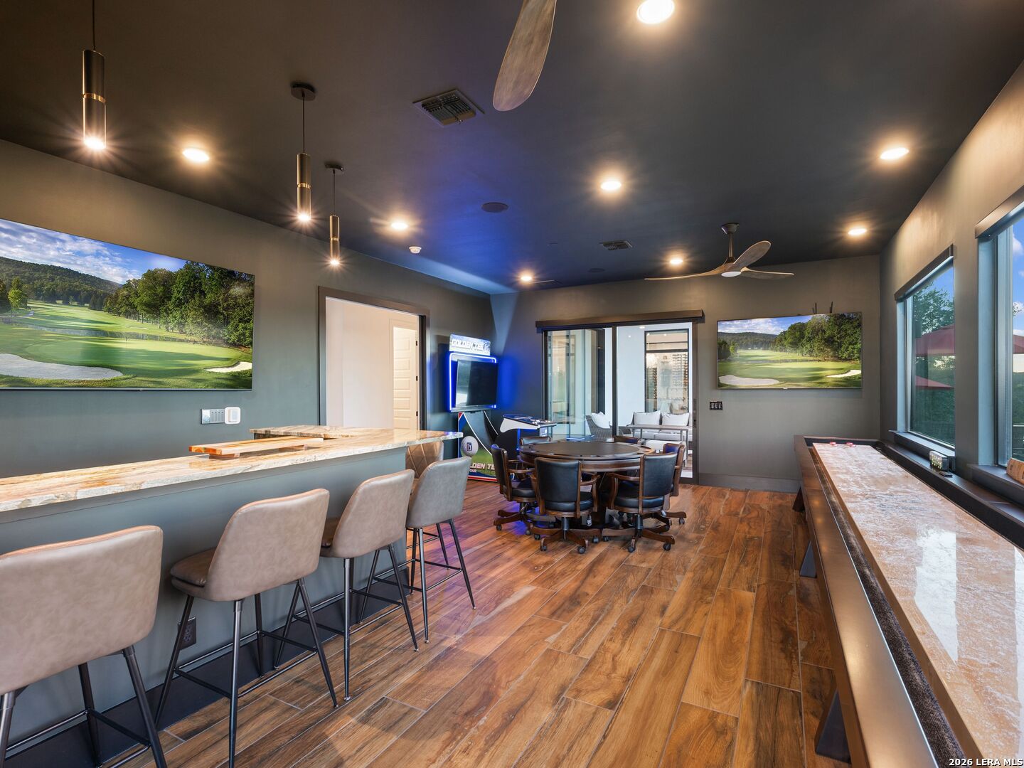 10702 Nina Ridge