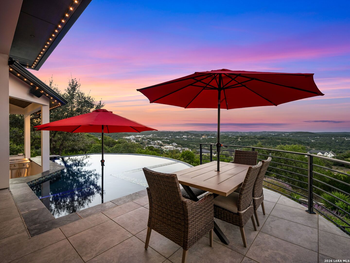 10702 Nina Ridge