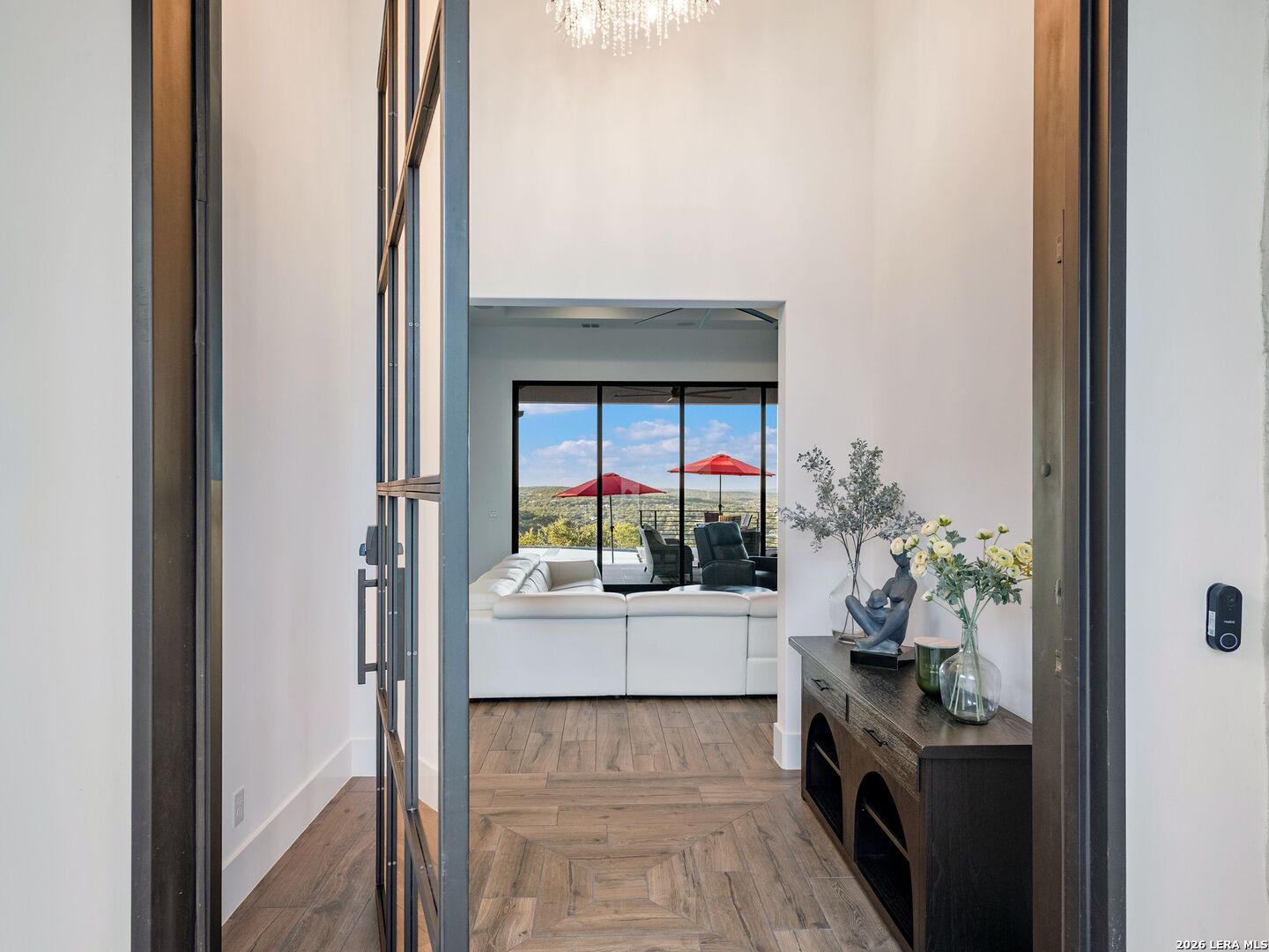 10702 Nina Ridge