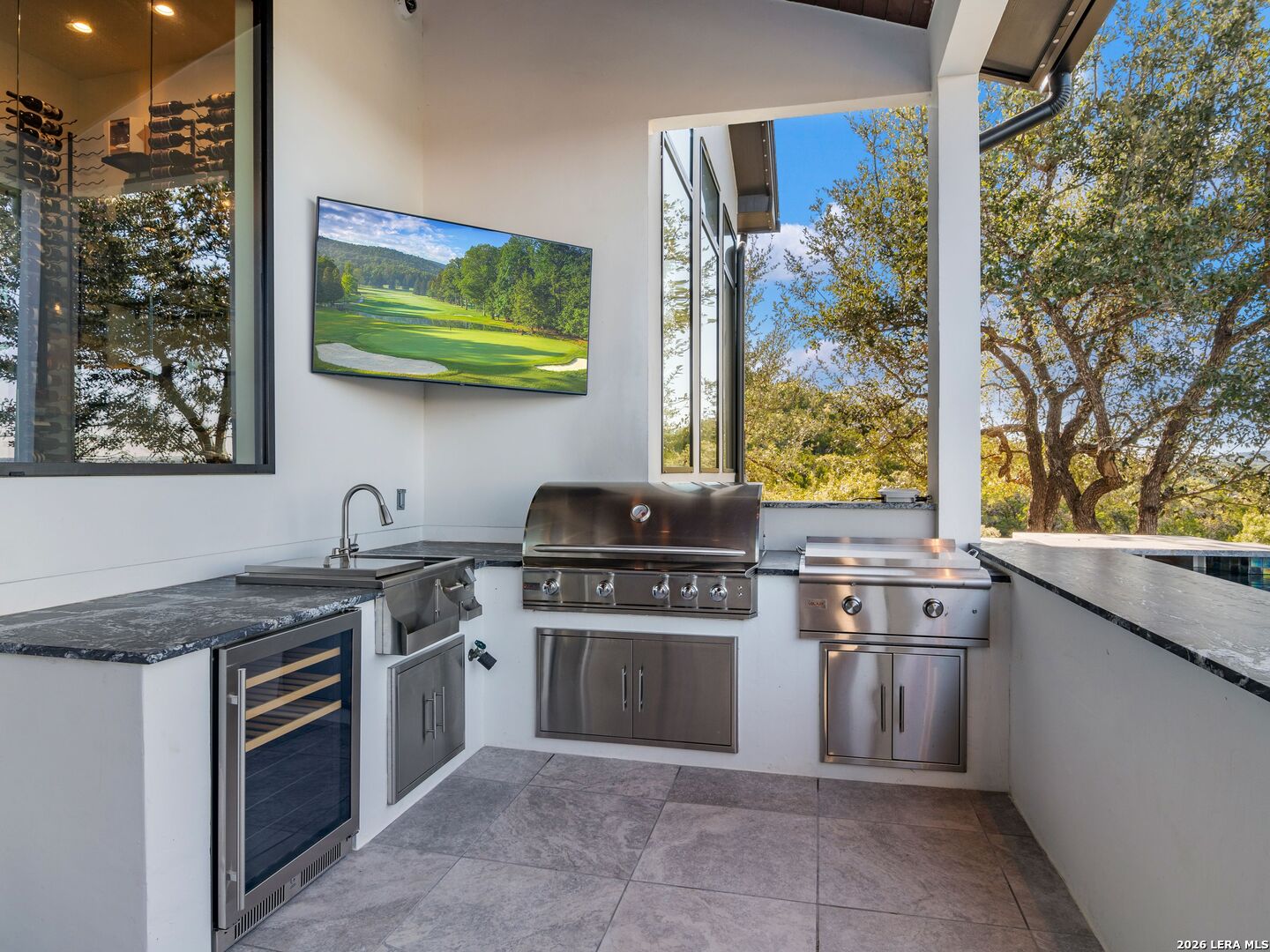 10702 Nina Ridge
