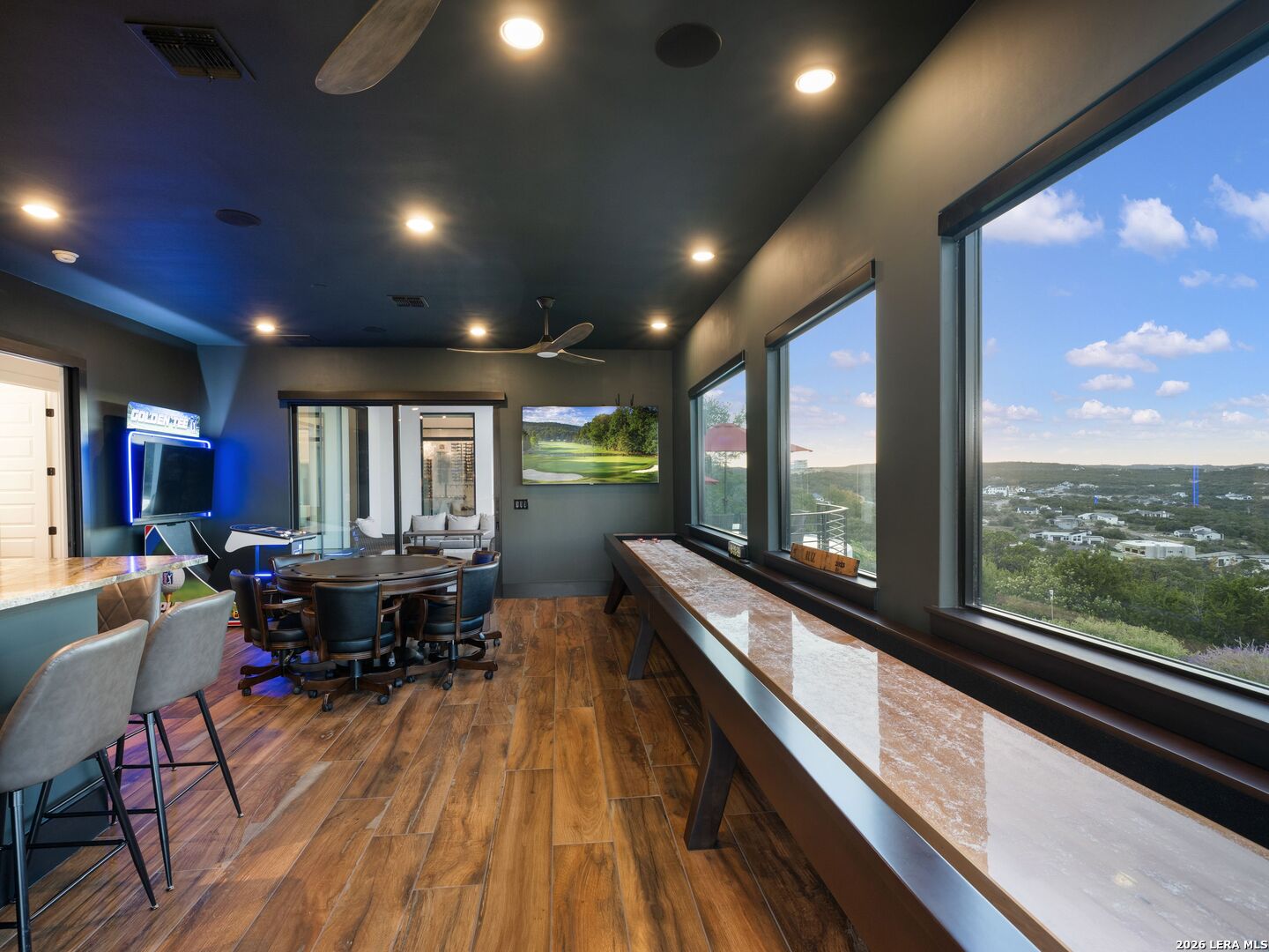 10702 Nina Ridge