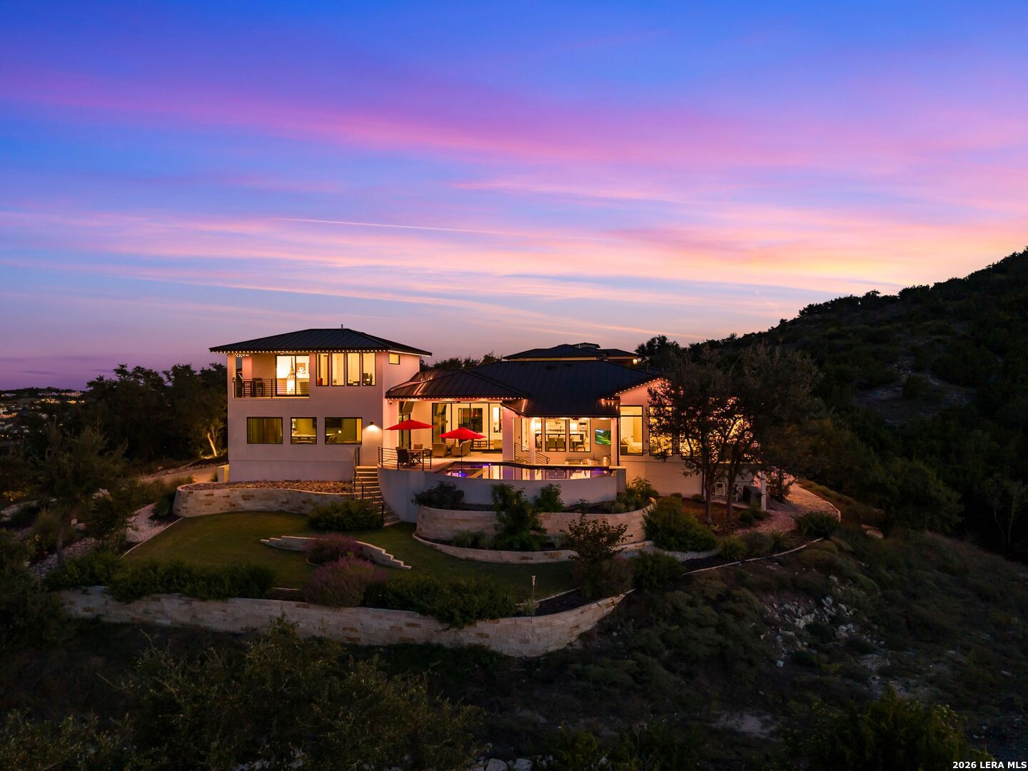 10702 Nina Ridge