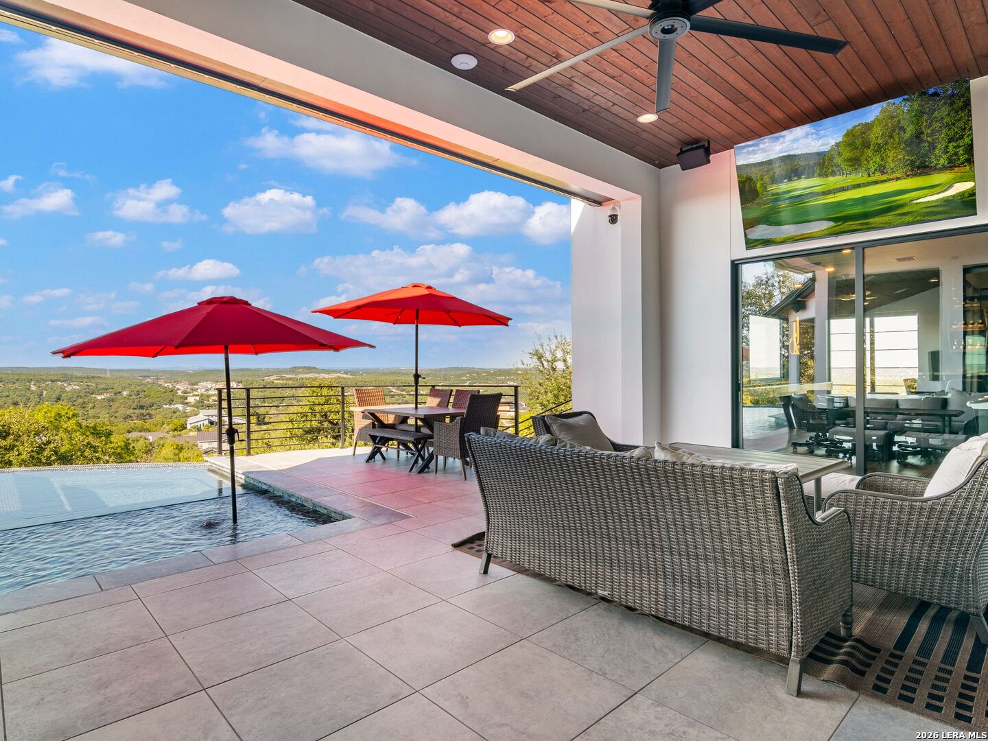 10702 Nina Ridge