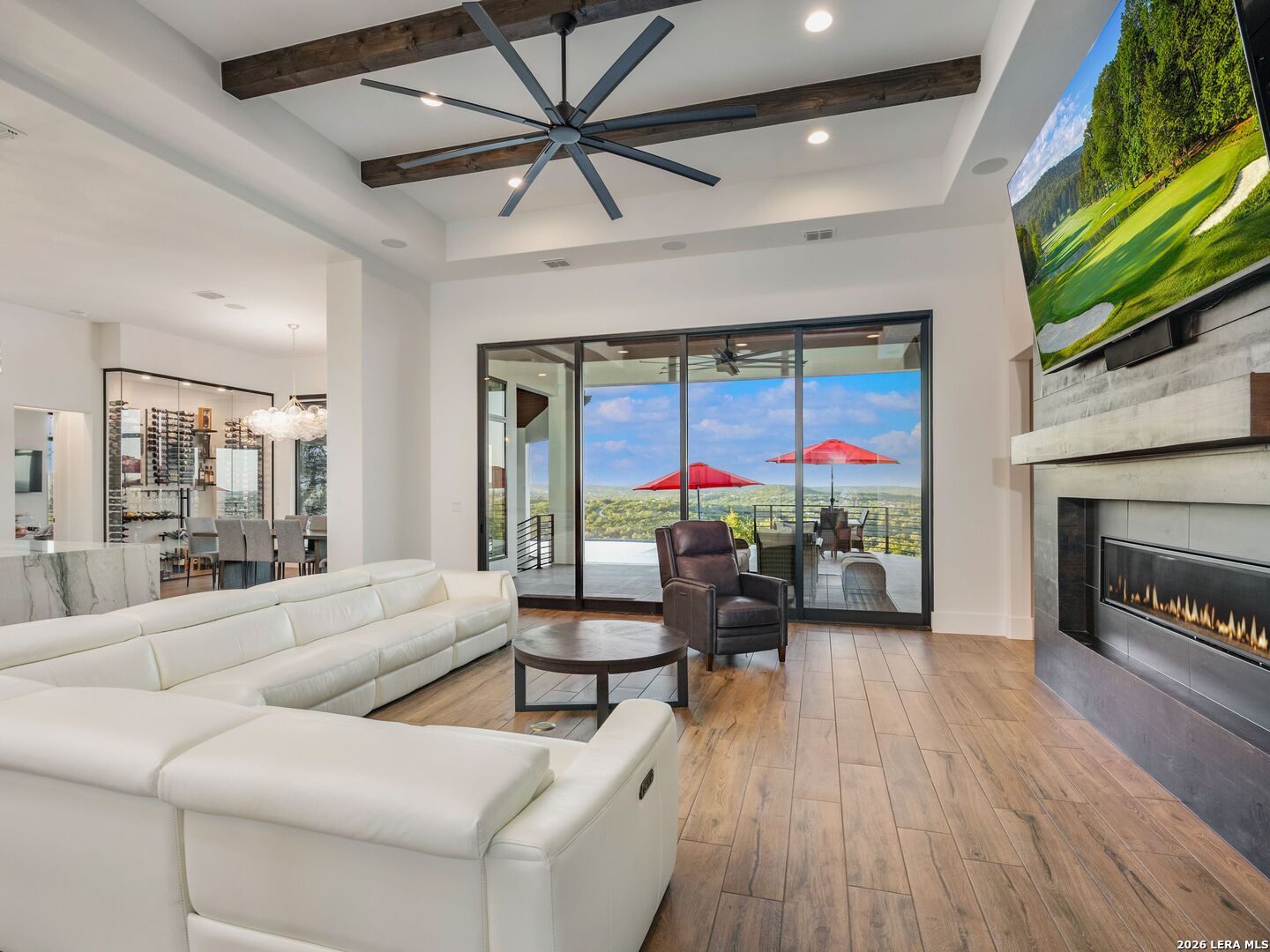 10702 Nina Ridge