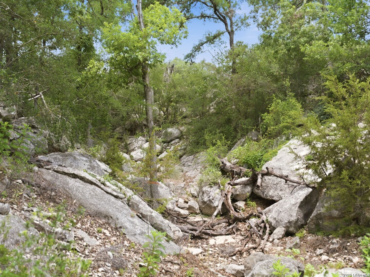 820 Fm 3351