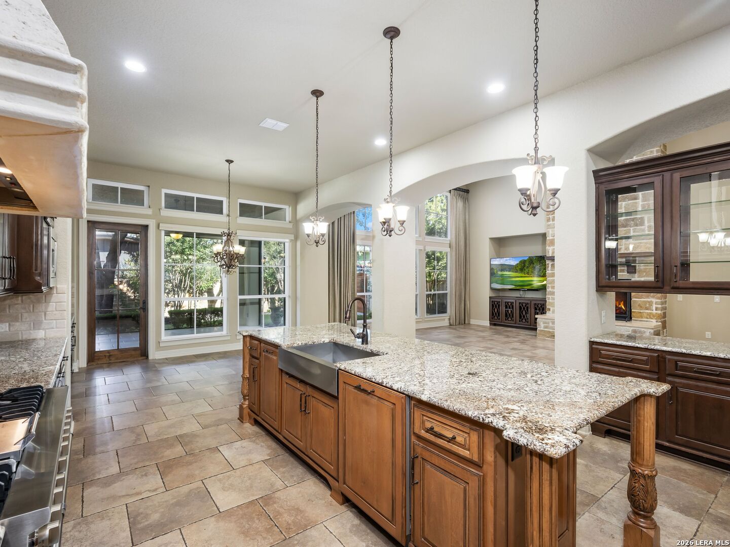 98 Turnberry Way