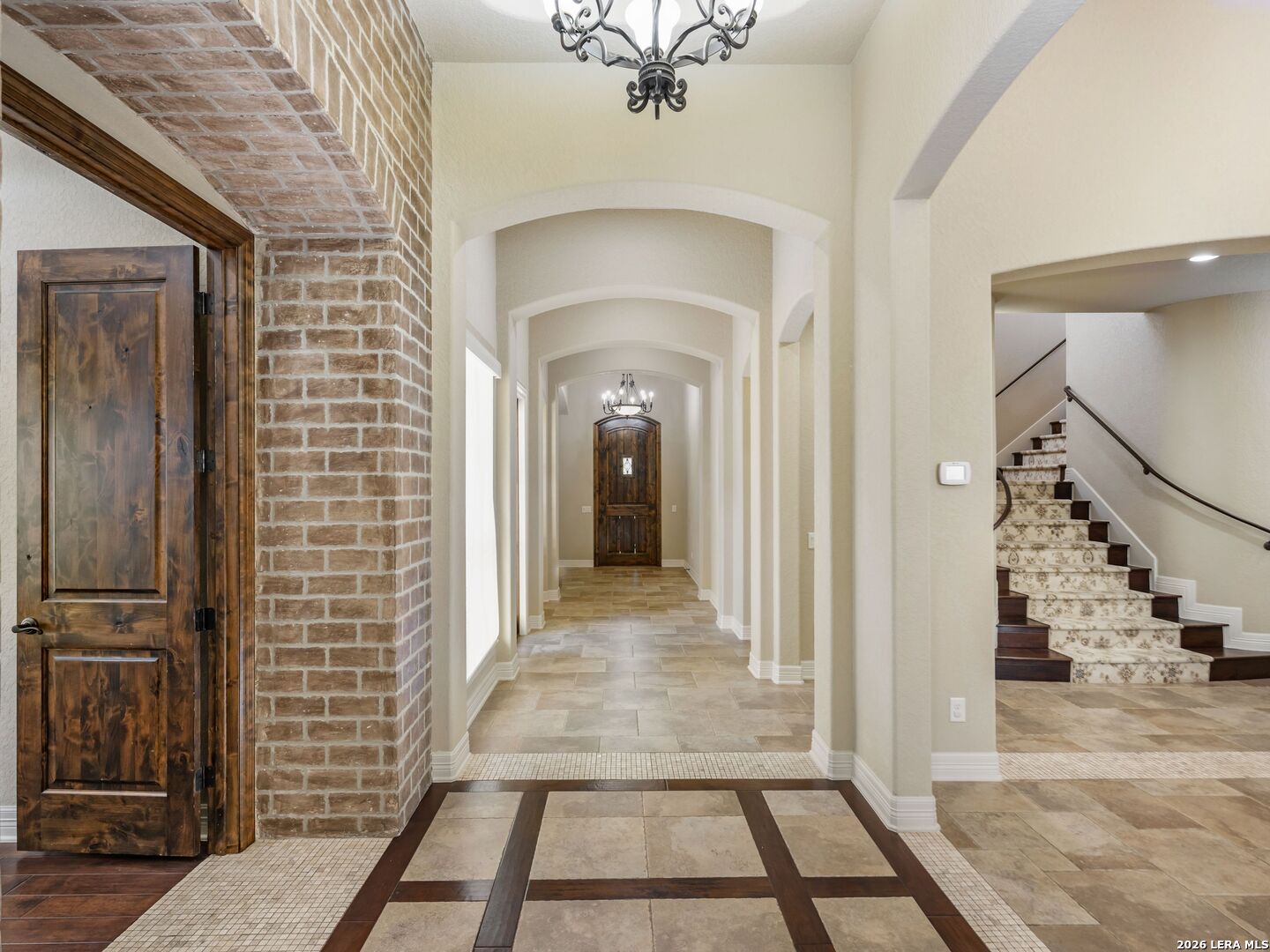 98 Turnberry Way