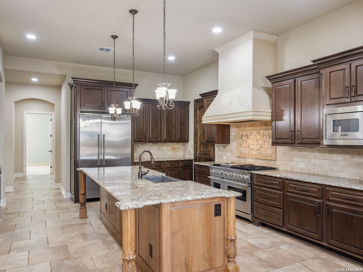 98 Turnberry Way