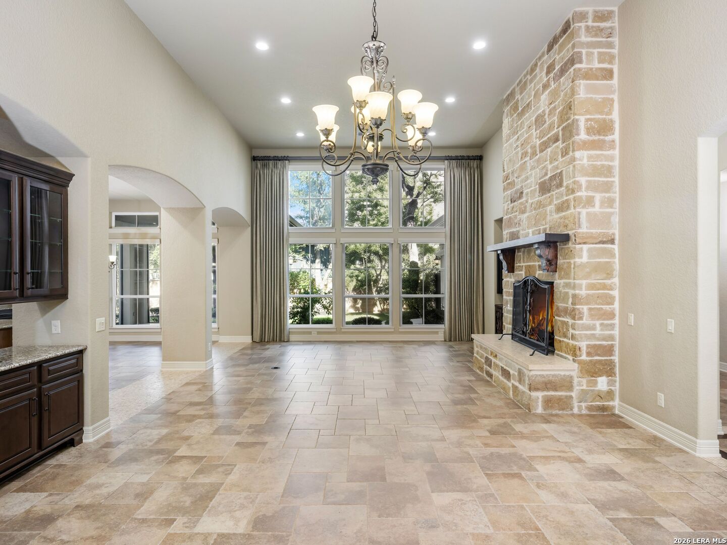 98 Turnberry Way
