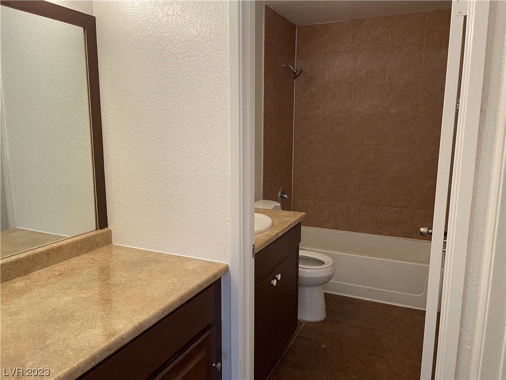 230 Mission Catalina Lane 107