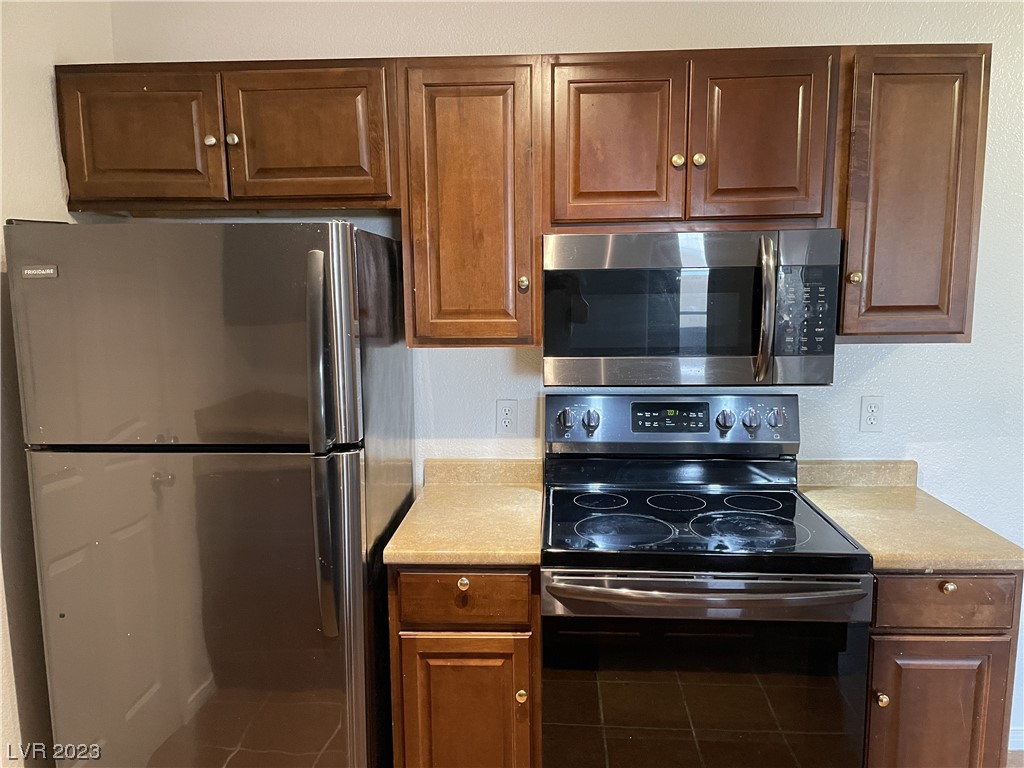 230 Mission Catalina Lane 107