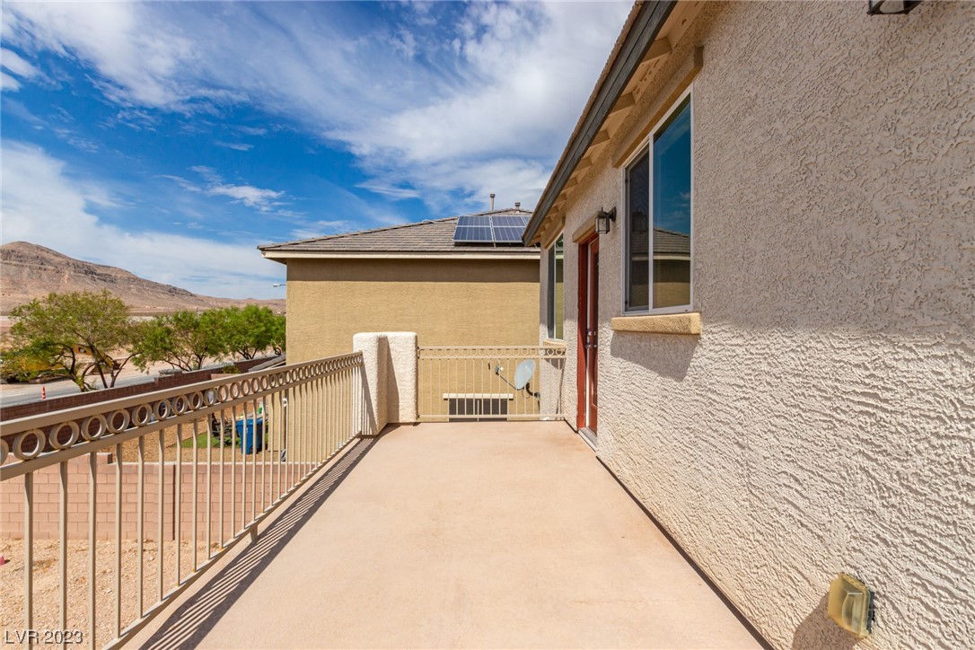 8655 Weed Willows Avenue