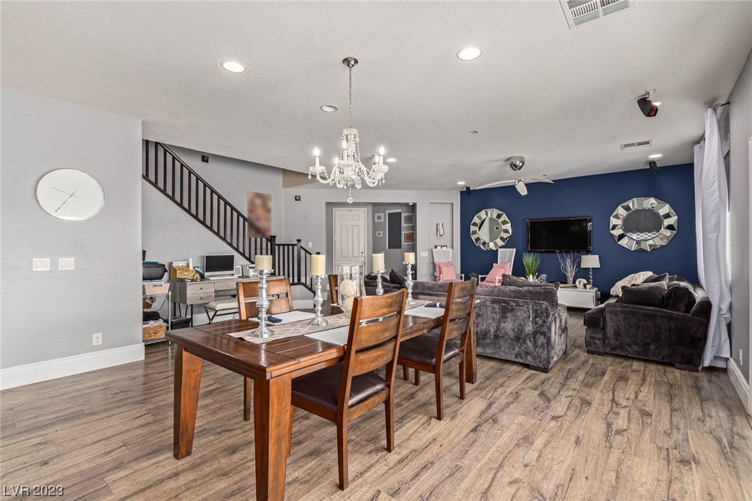 8655 Weed Willows Avenue