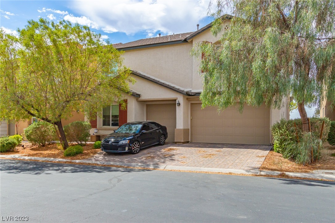 8655 Weed Willows Avenue