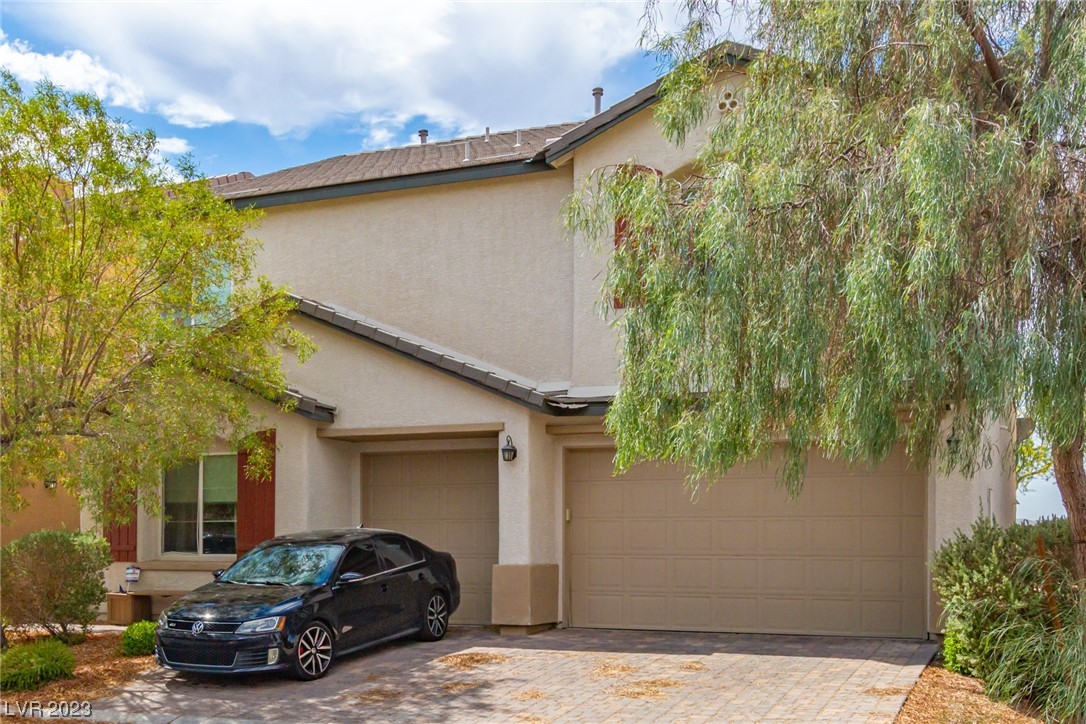 8655 Weed Willows Avenue