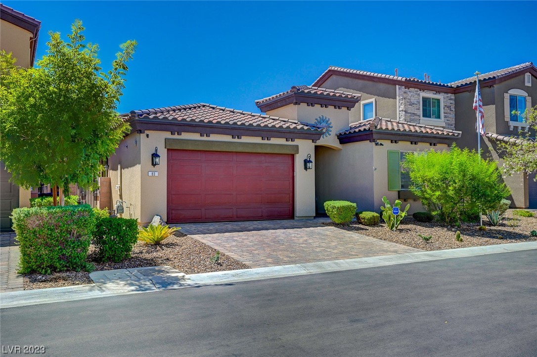 83 Hawking Ridge Way