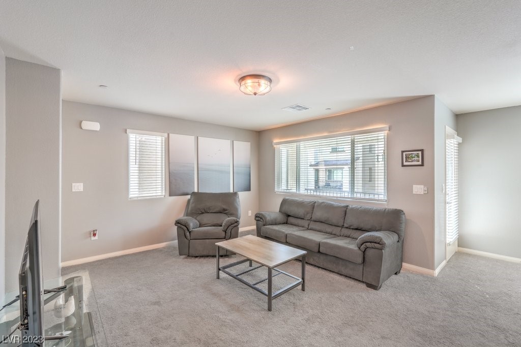 7010 Skyline Blue Street