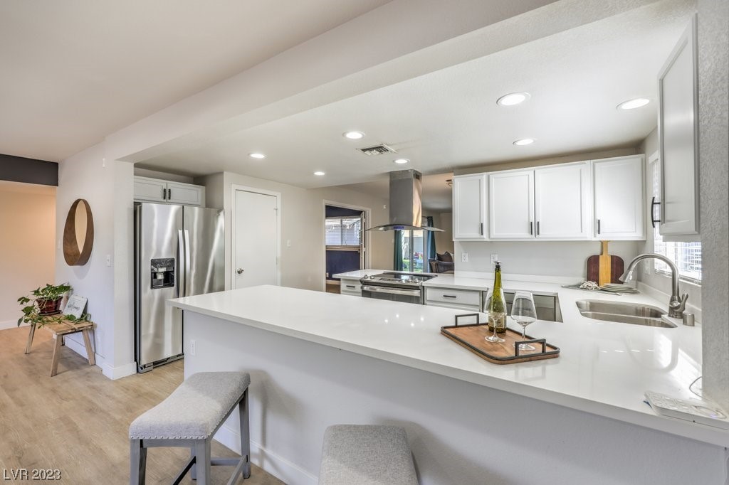 1824 East Oakey Boulevard