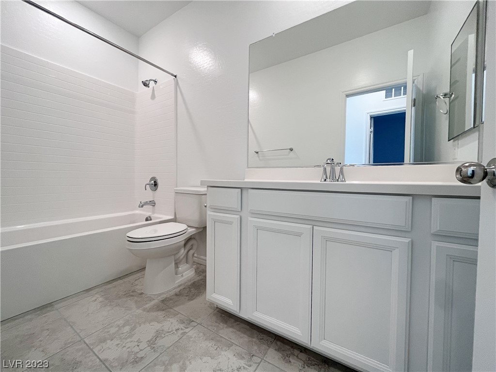 6498 Bayley Springs Avenue