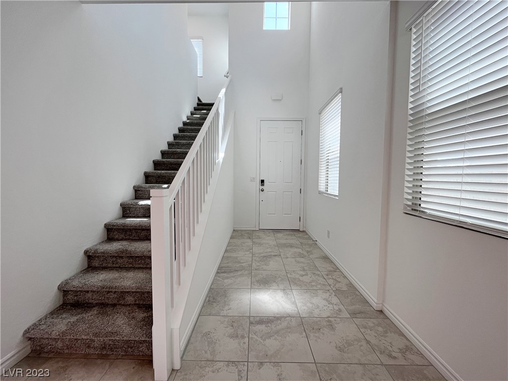 6498 Bayley Springs Avenue