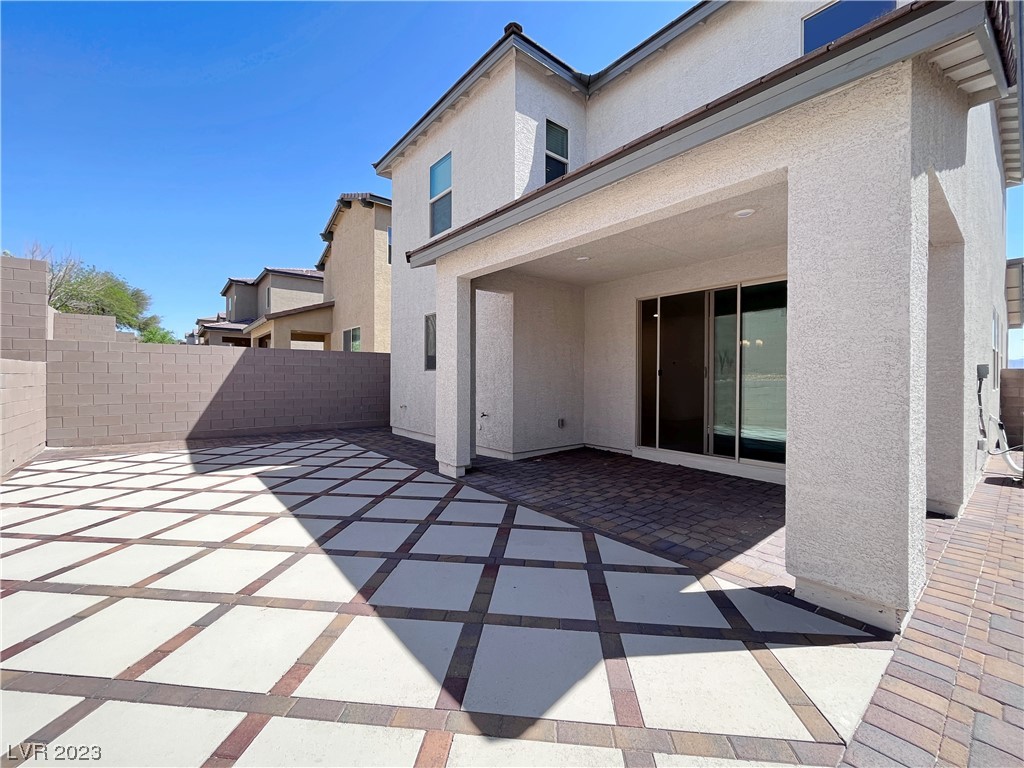 6498 Bayley Springs Avenue