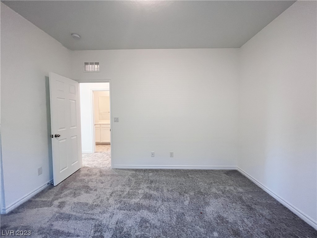 6498 Bayley Springs Avenue