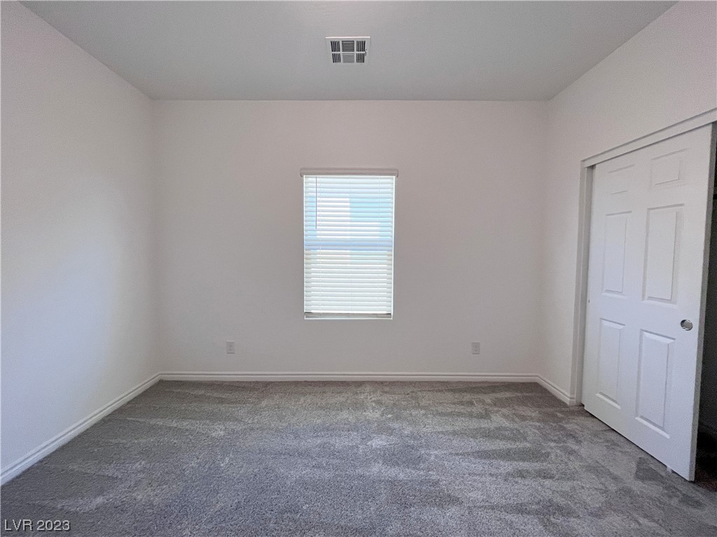 6498 Bayley Springs Avenue