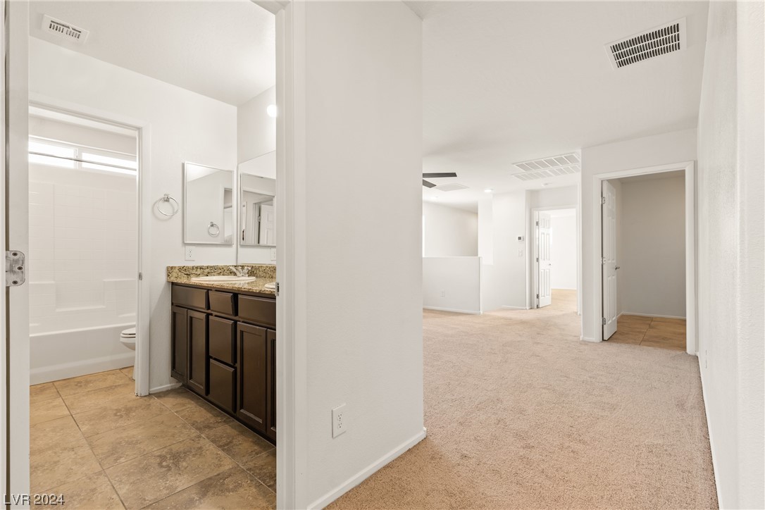 4504 Stardusk Falls Avenue