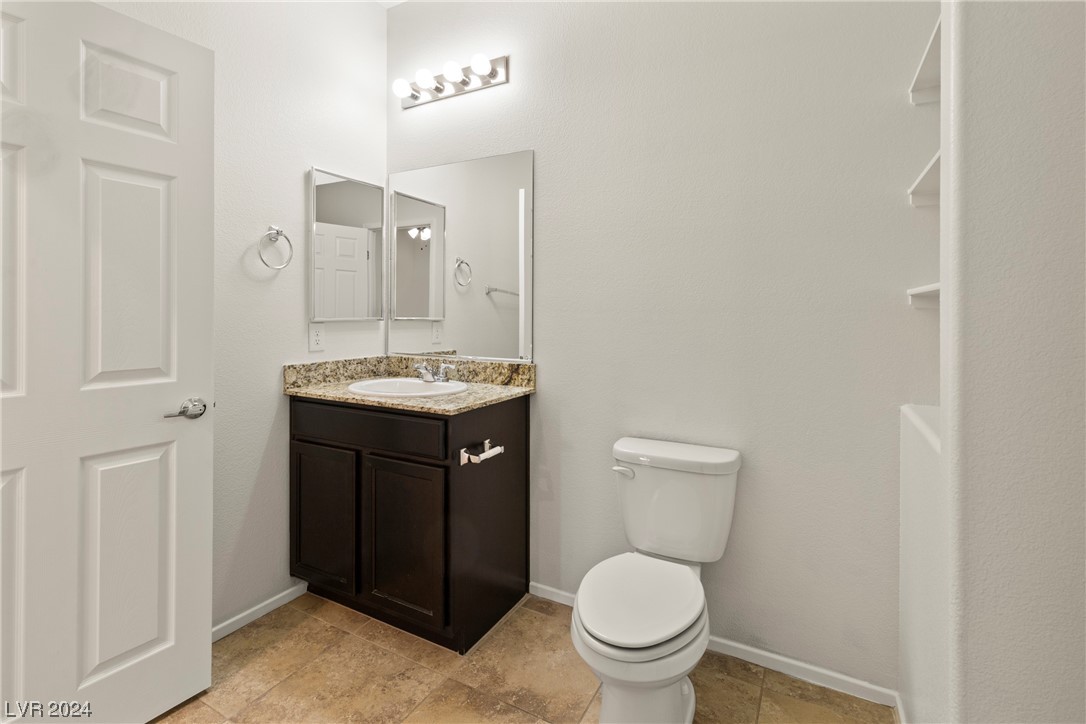 4504 Stardusk Falls Avenue