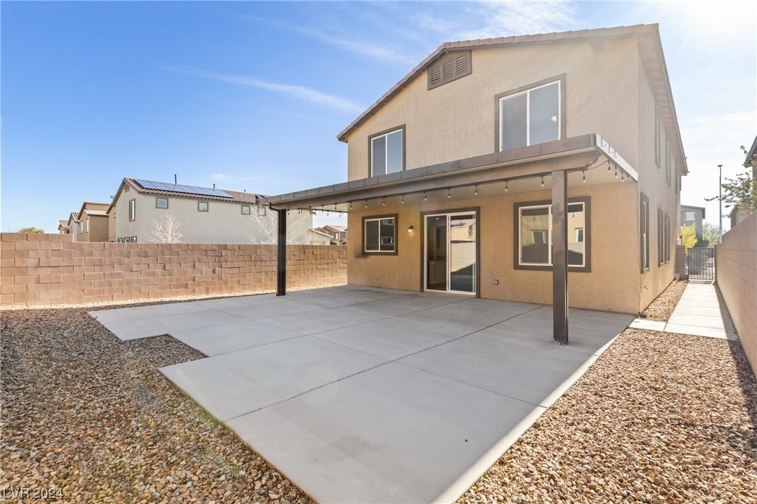 4504 Stardusk Falls Avenue