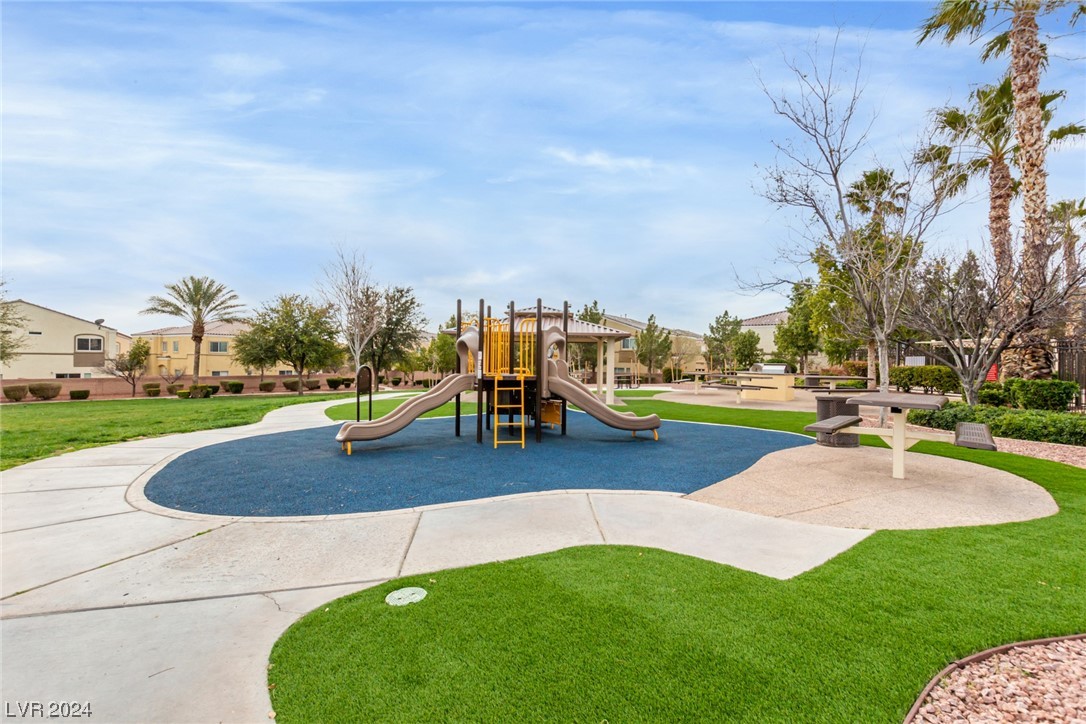 6317 Snap Ridge Street 102