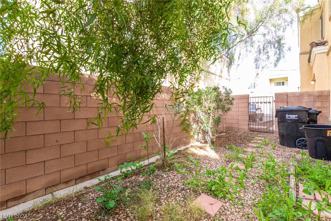 6317 Snap Ridge Street 102