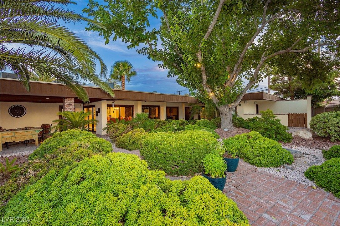 2850 South Mojave Road A