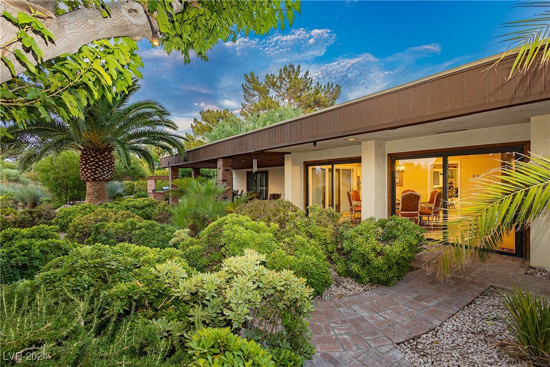 2850 South Mojave Road A