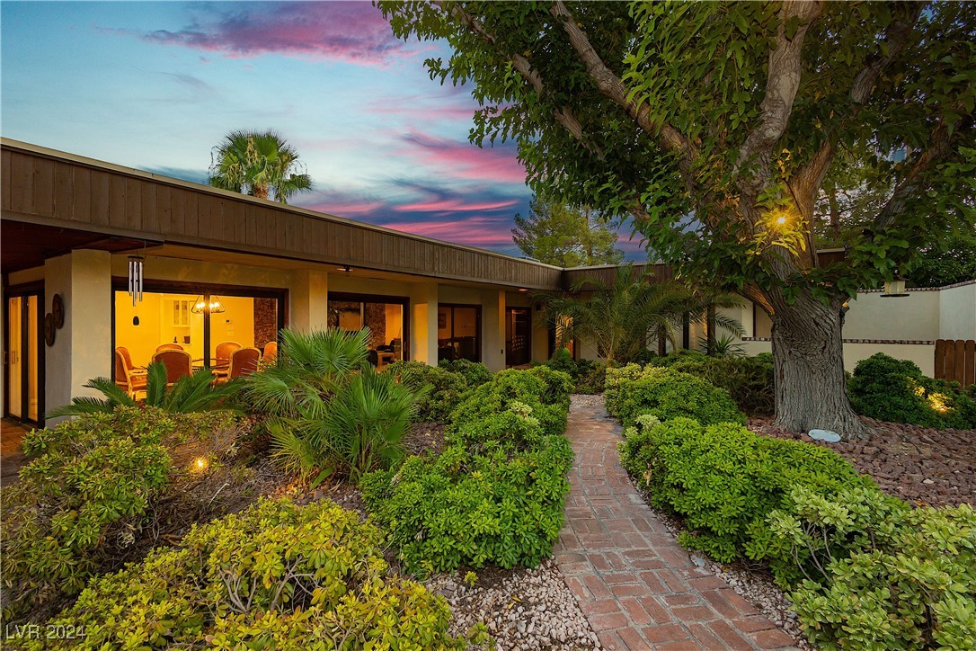 2850 South Mojave Road A