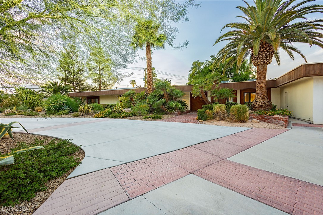 2850 South Mojave Road A