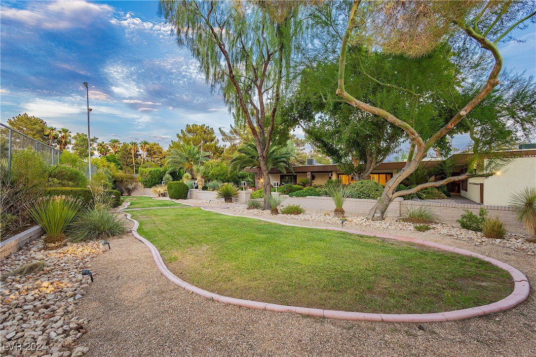 2850 South Mojave Road A