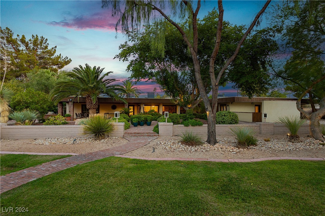 2850 South Mojave Road A