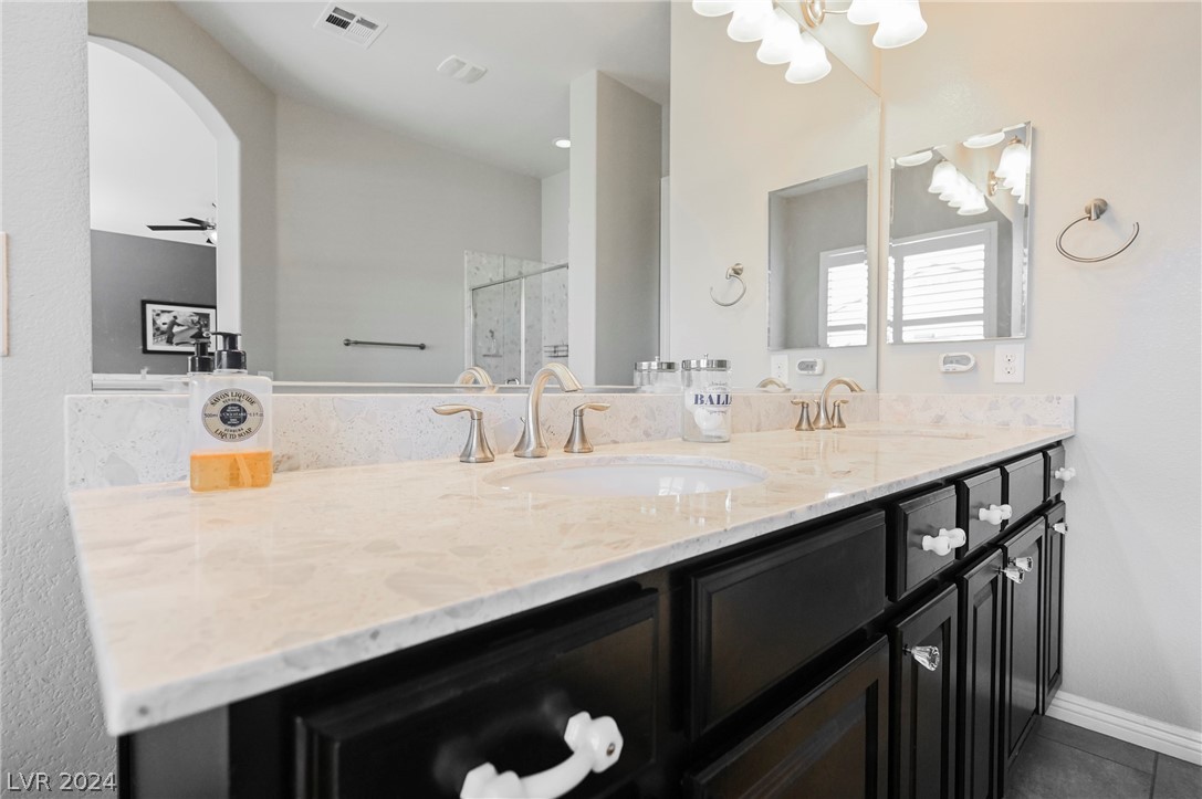 79 Hawking Ridge Way